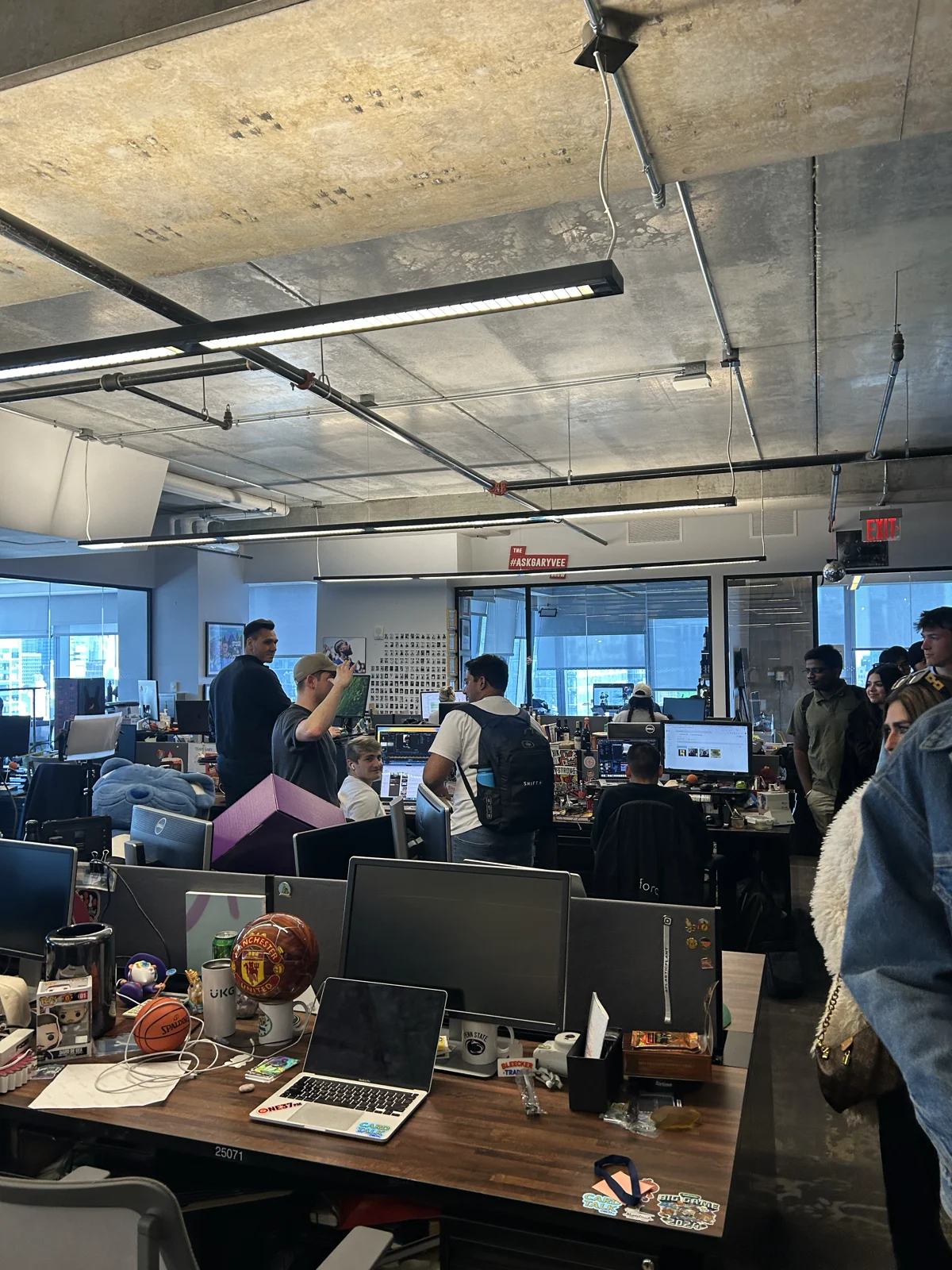NES members visiting the VaynerMedia office